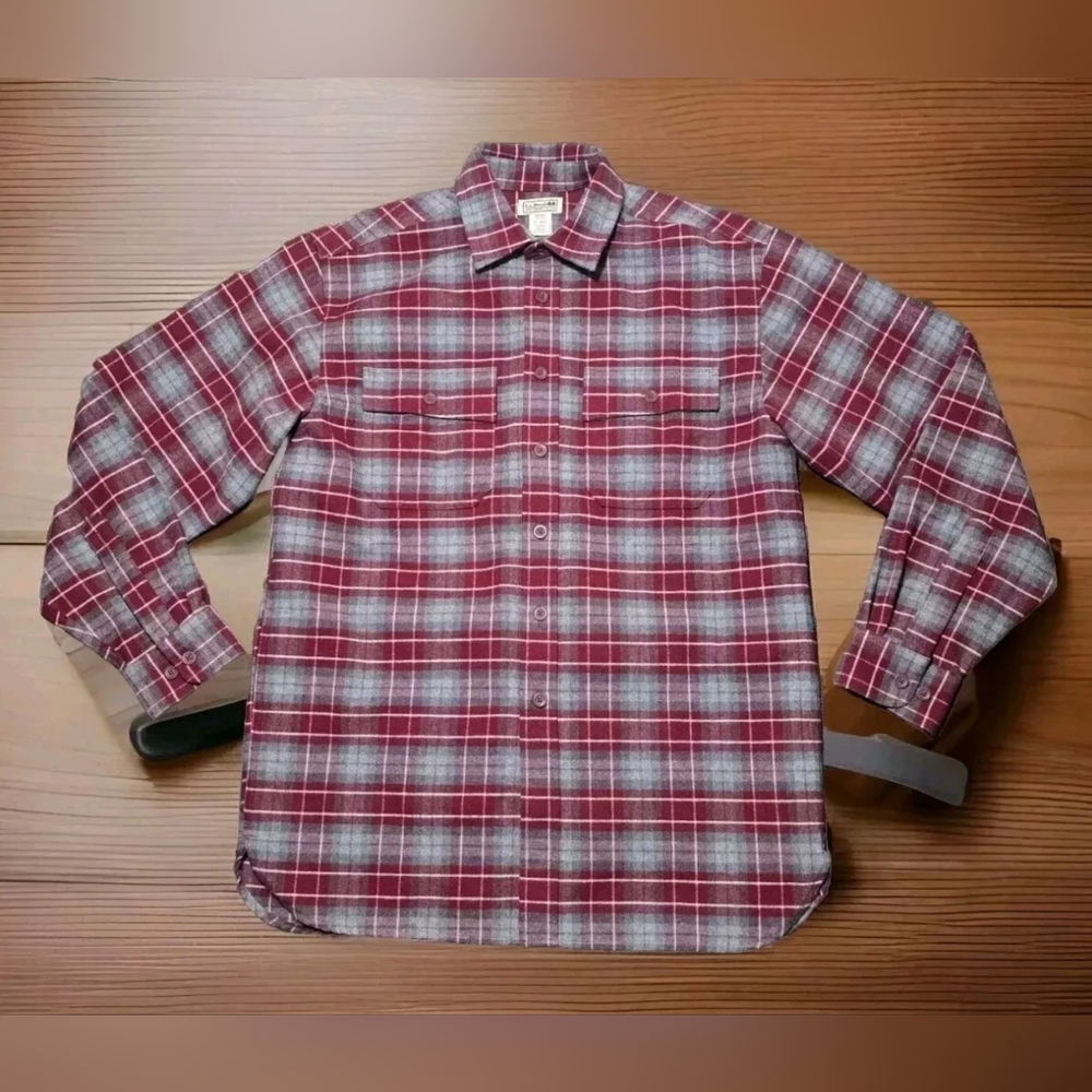 Mens LL Bean Long Sleeve Plaid Flannel Shirt Size M Gray Red Cotton 32x23" Vtg